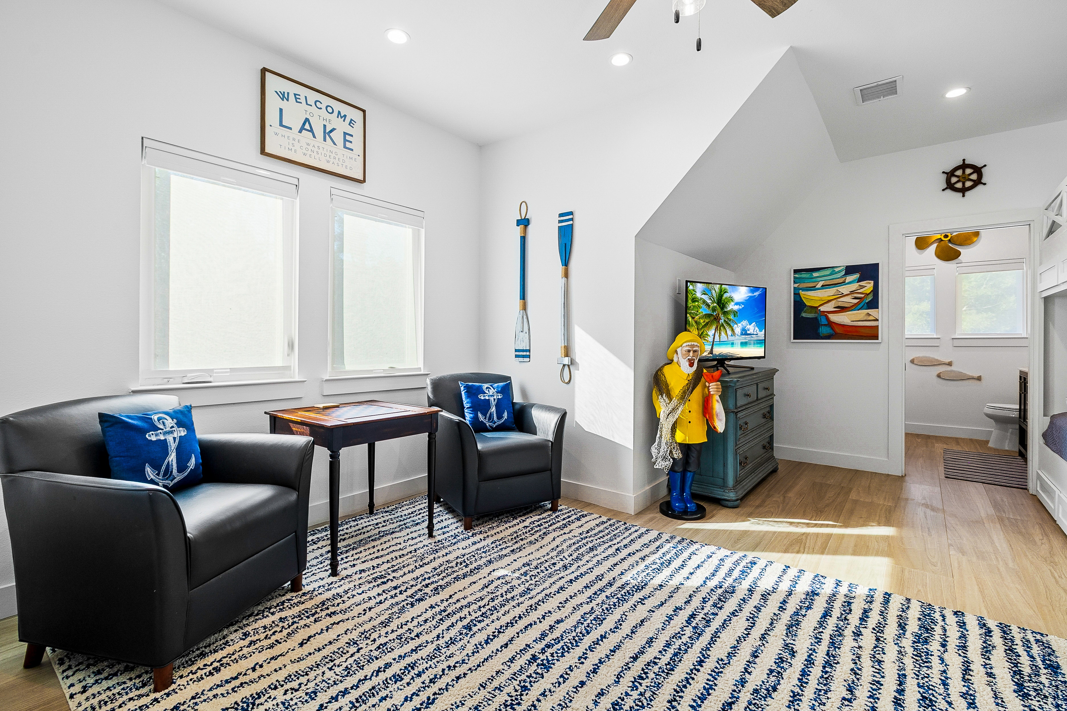 Nautical themed bedroom with lake decor