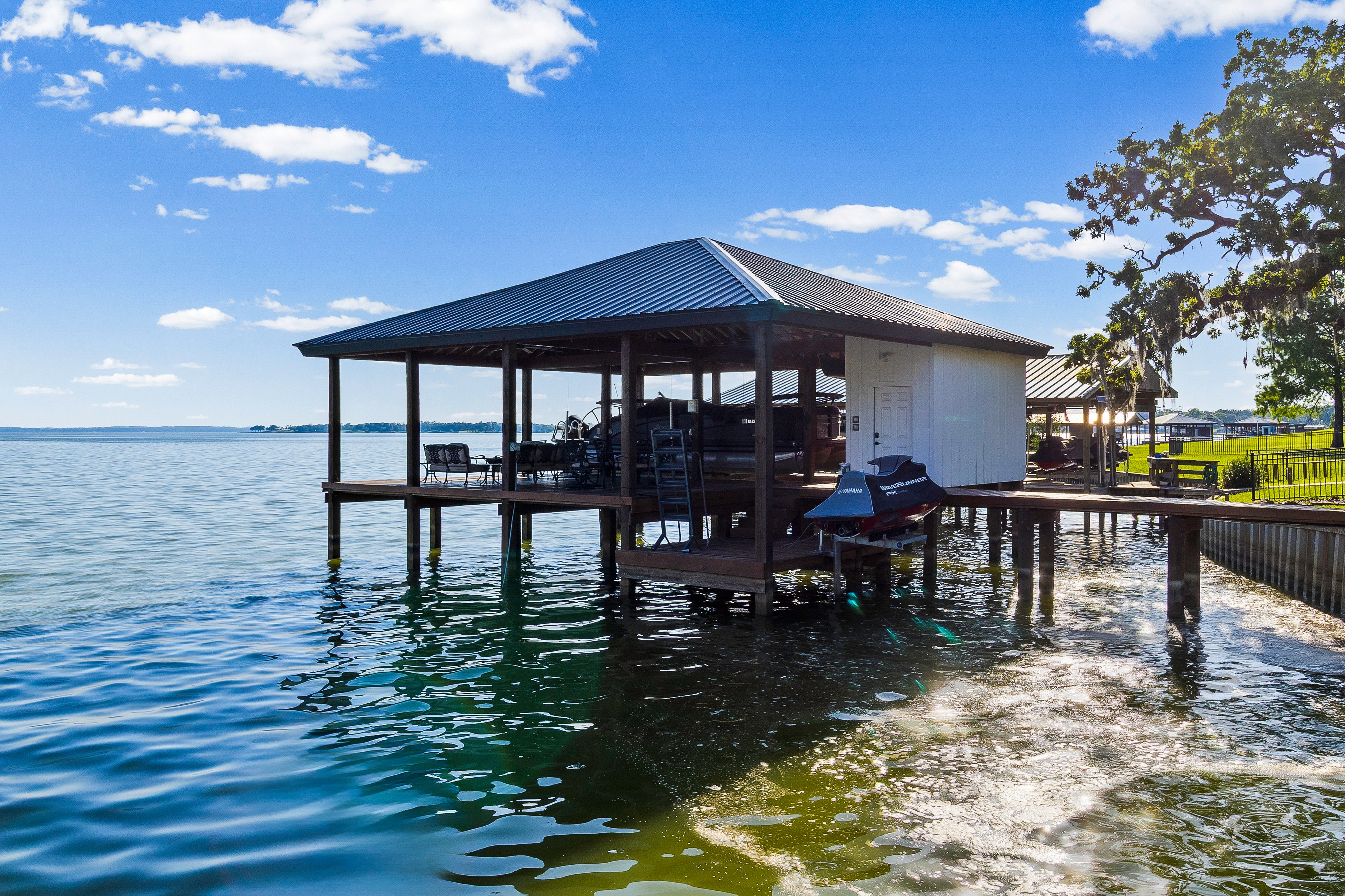 Lake access at Livingston Lake House